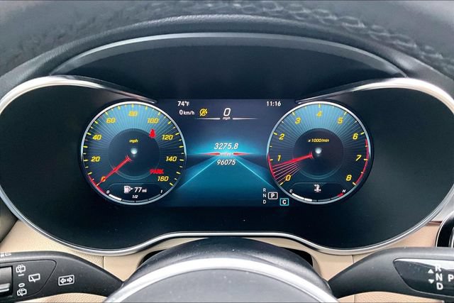 Used 2021 Mercedes-Benz GLC 300 4MATIC image 16