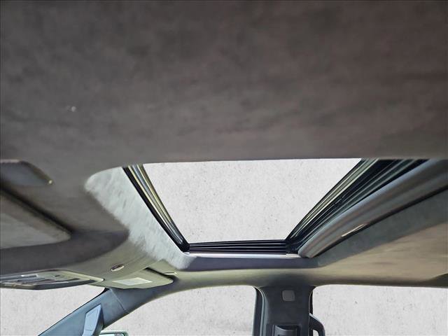 Used 2024 GMC Sierra 3500 Denali Ultimate image 15