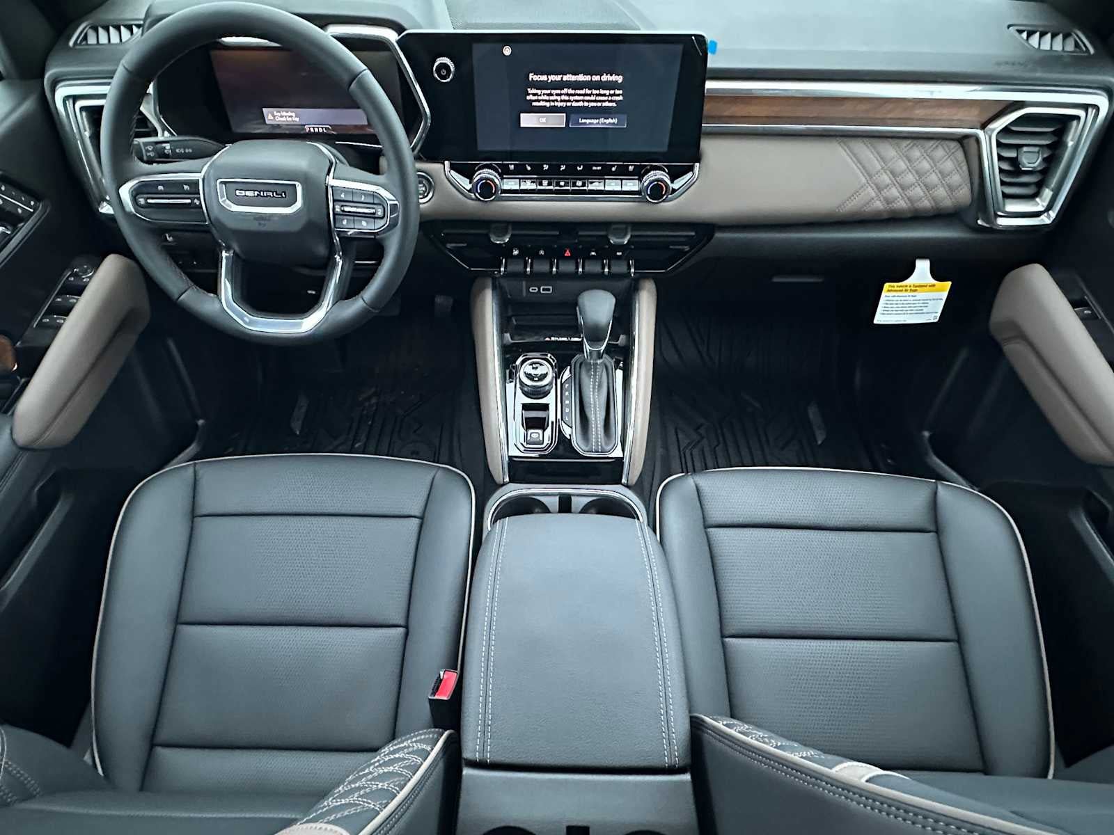 New 2026 GMC Canyon Denali image 18