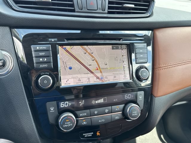 Used 2018 Nissan Rogue SL w/ Premium Package AWD/4WD image 36