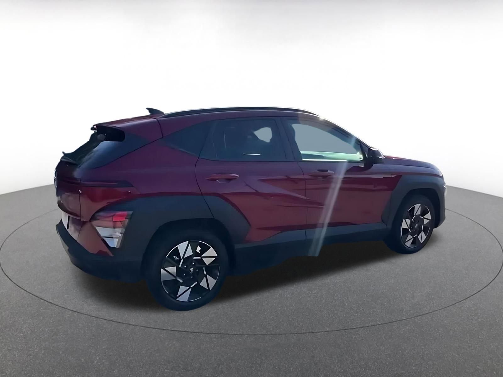 Used 2025 Hyundai Kona SEL image 14