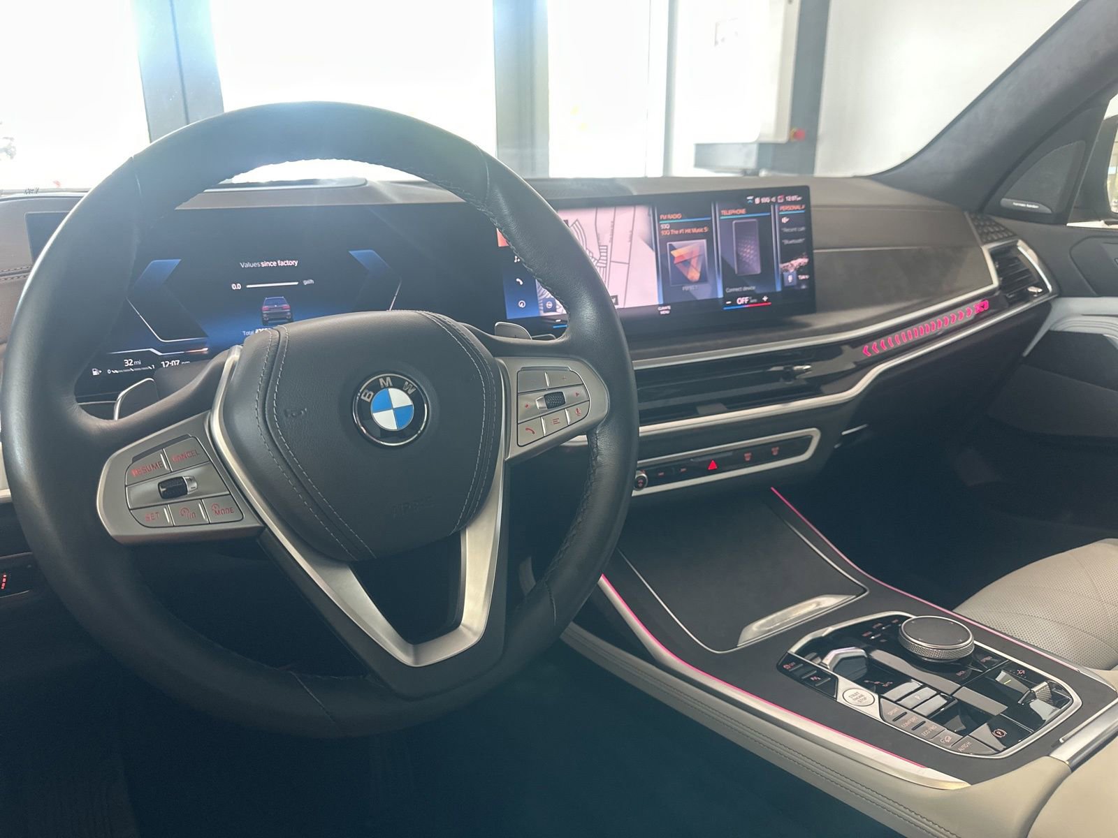 Certified 2023 BMW X7 xDrive40i w/ Premium Package image 31