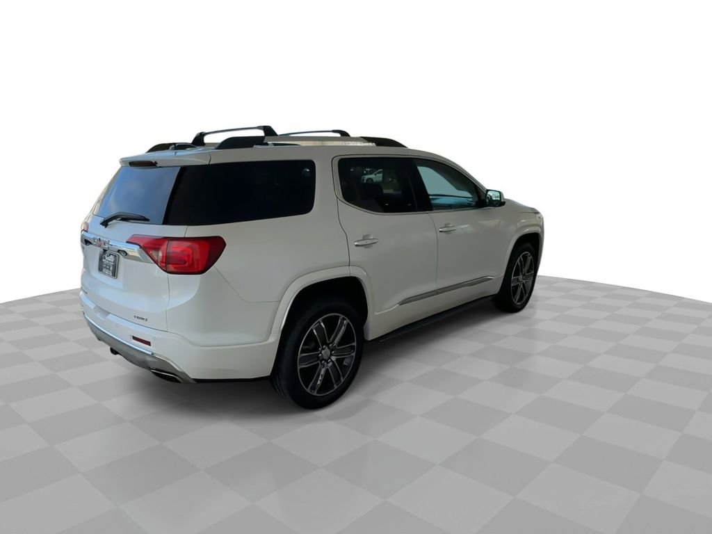 Certified 2019 GMC Acadia Denali w/ Technology Package image 8