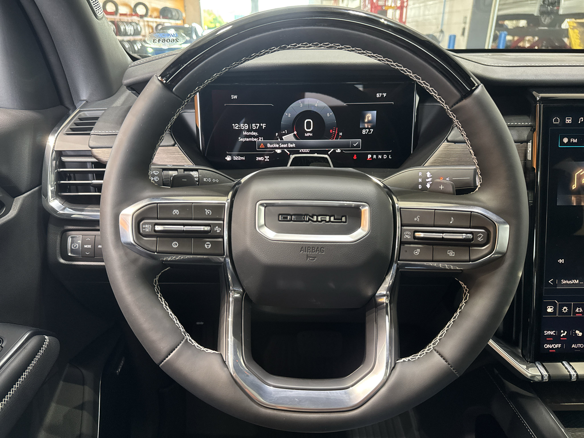 New 2026 GMC Acadia Denali w/ Super Cruise Package AWD/4WD image 25