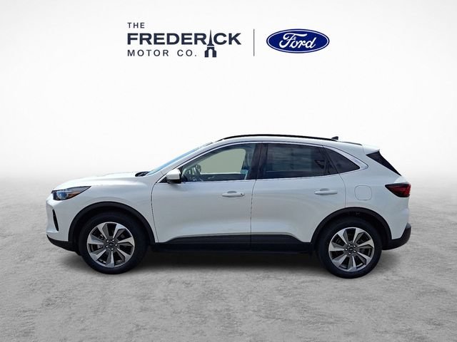 Certified 2025 Ford Escape Platinum AWD/4WD image 7