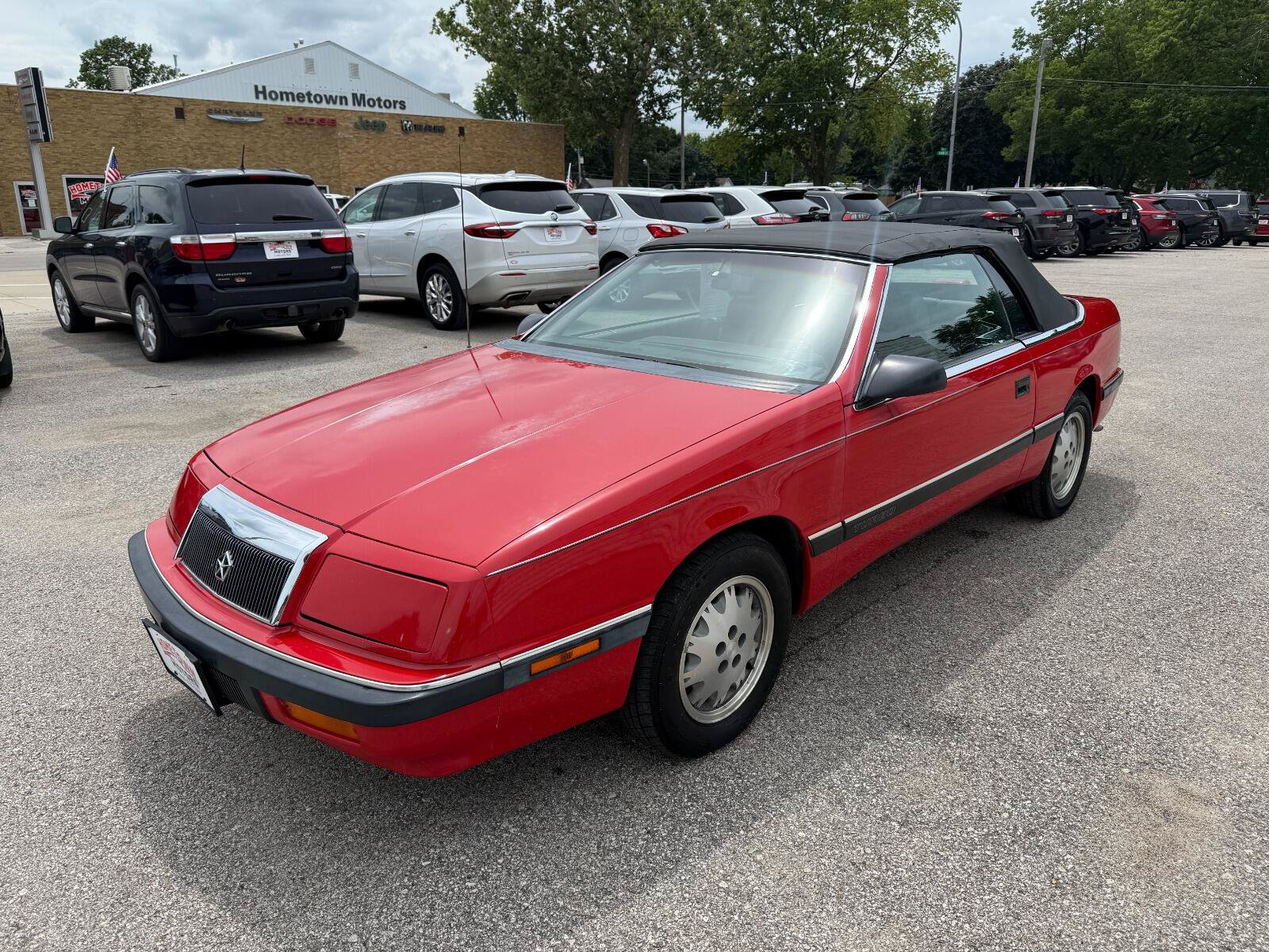 Used 1988 Chrysler LeBaron Convertible FWD image 1