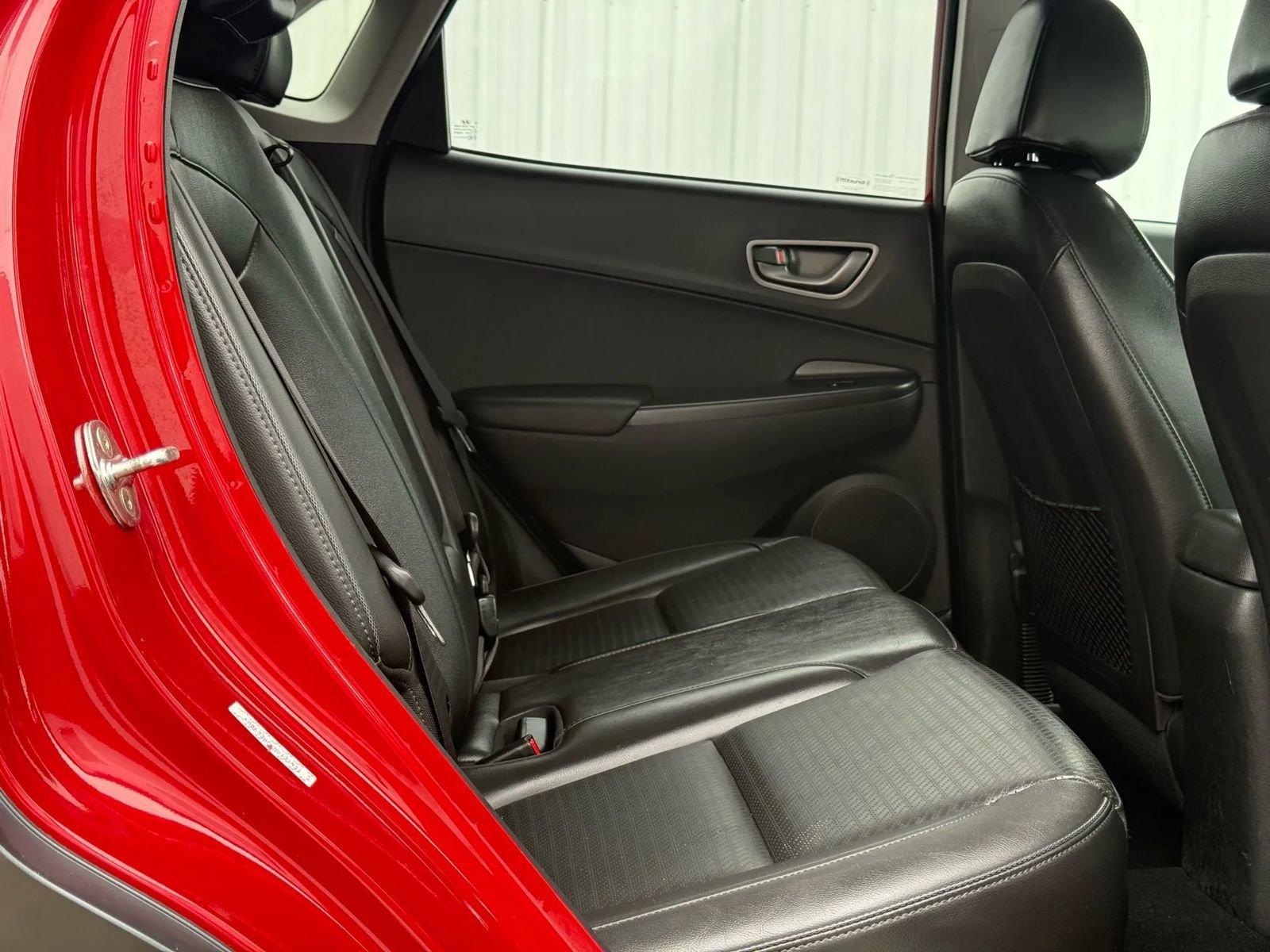 Used 2021 Hyundai Kona Limited w/ Cargo Package image 16