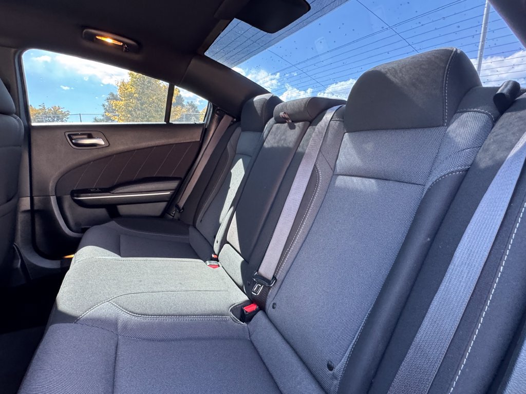 Used 2020 Dodge Charger SXT AWD/4WD image 9