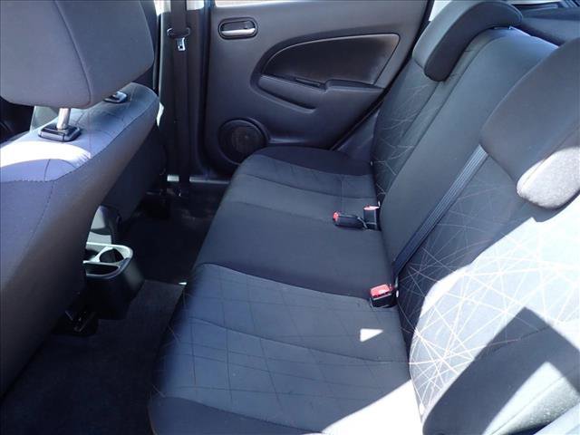 Used 2011 MAZDA MAZDA2 Sport FWD image 9