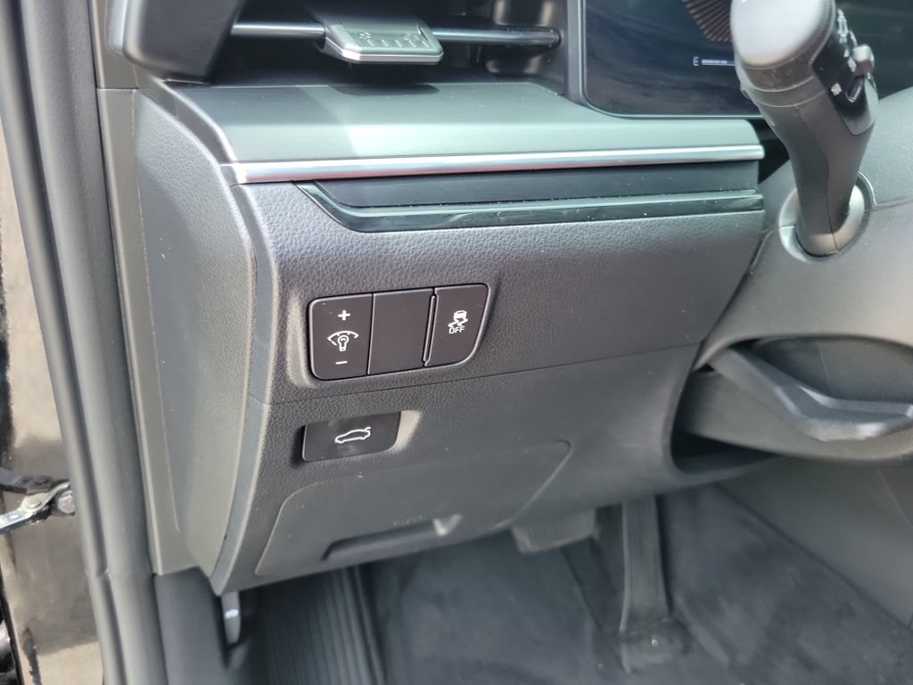 Certified 2025 Kia K5 GT-Line w/ GT-Line Premium Package FWD image 18