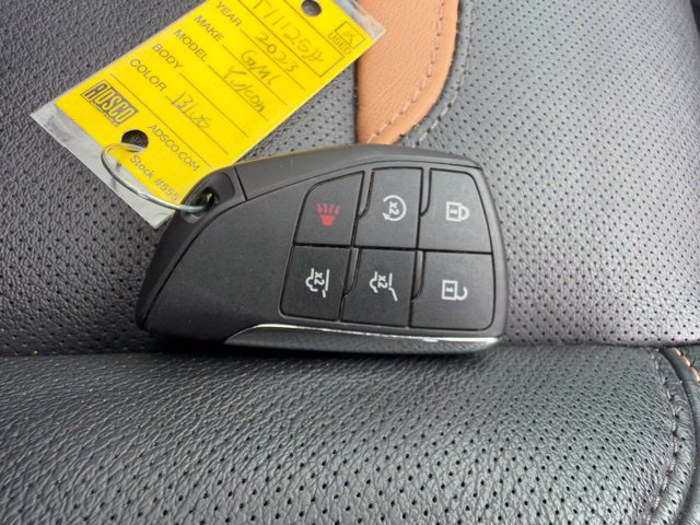 Used 2023 GMC Yukon AT4 w/ AT4 Premium Package AWD/4WD image 40