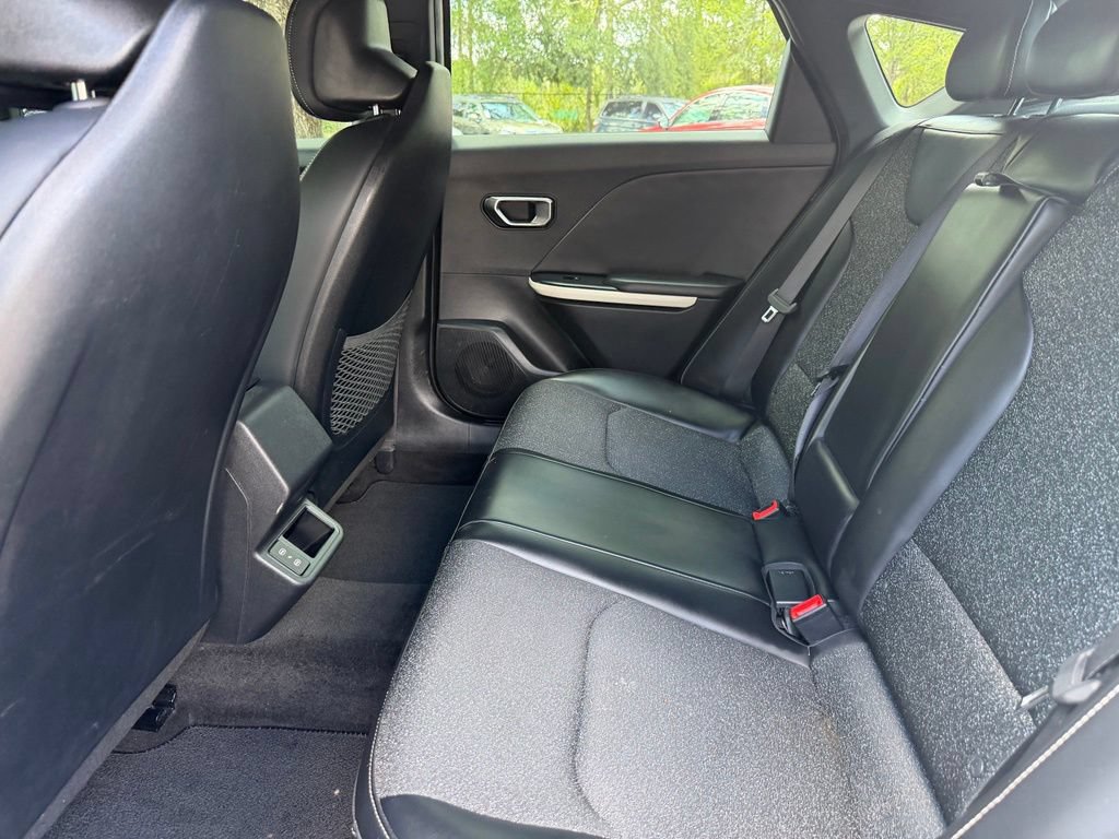 Used 2025 Kia K4 GT-Line w/ GT-Line Sunroof Package FWD image 12