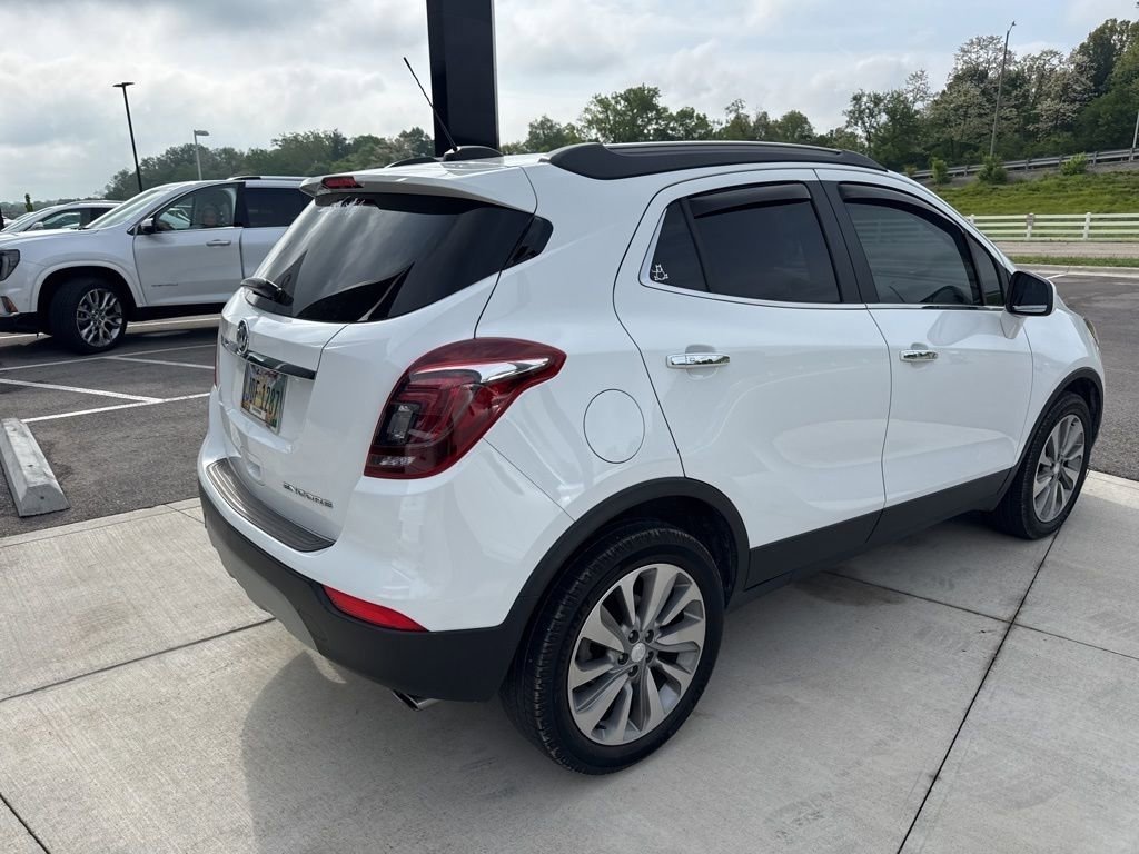 Used 2020 Buick Encore Preferred FWD image 3