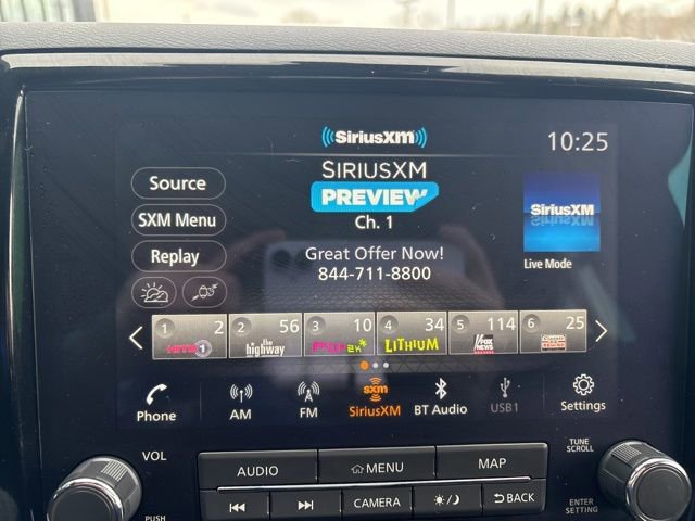 Used 2024 Nissan Frontier PRO-4X w/ Technology Package image 4