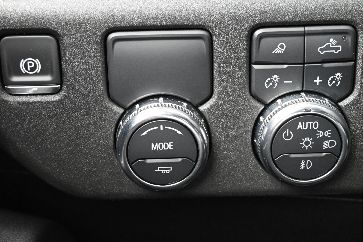 Used 2025 GMC Sierra 1500 SLT RWD image 23