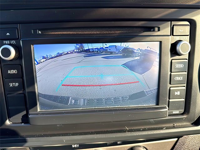 Used 2017 Toyota Tacoma SR image 22