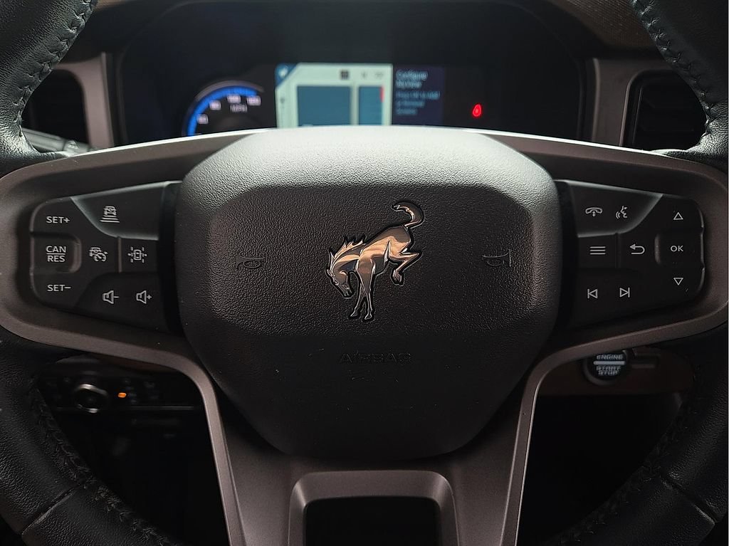 Used 2022 Ford Bronco Outer Banks AWD/4WD image 19