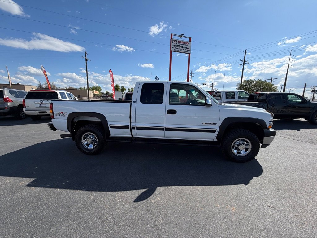 Used 2001 Chevrolet Silverado 2500 LS AWD/4WD image 6