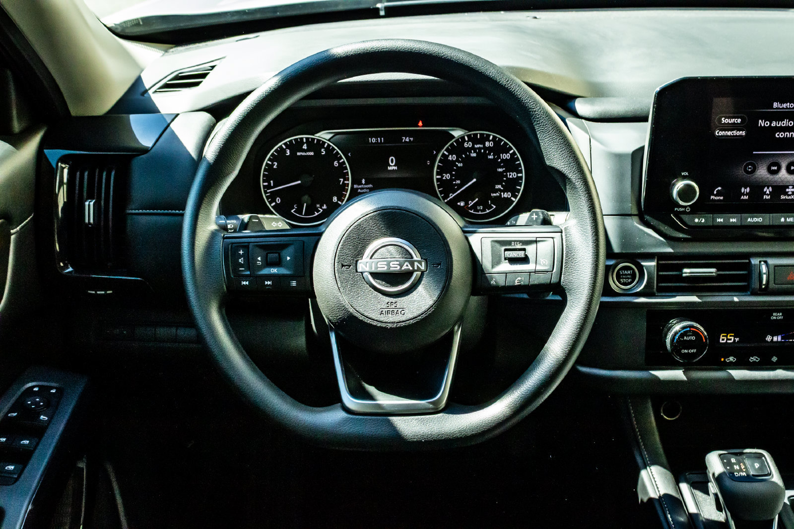 Used 2024 Nissan Pathfinder S AWD/4WD image 17