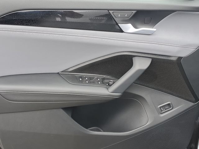 New 2026 Volkswagen Tiguan SE AWD/4WD image 16