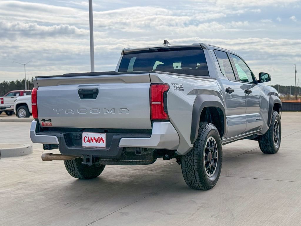 Used 2024 Toyota Tacoma TRD Off-Road AWD/4WD image 12
