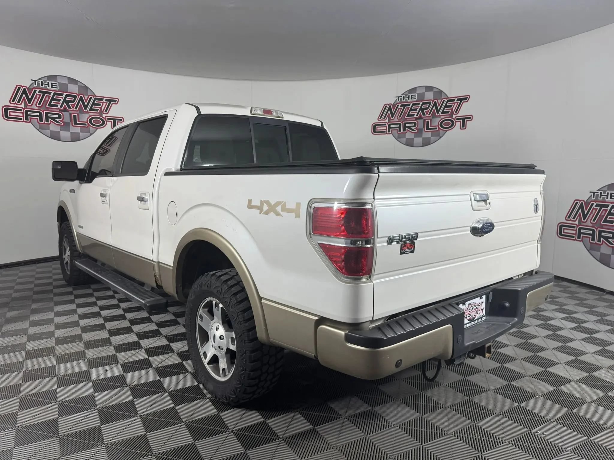 Used 2012 Ford F150 Lariat w/ Lariat Chrome Pkg AWD/4WD image 5