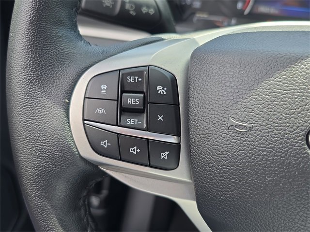 Used 2022 Ford Explorer XLT w/ Equipment Group 202A image 22