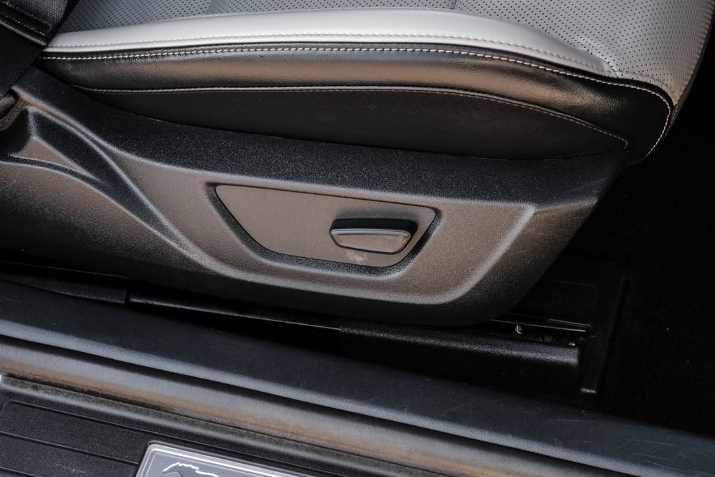 Used 2024 Ford Mustang Premium RWD image 36