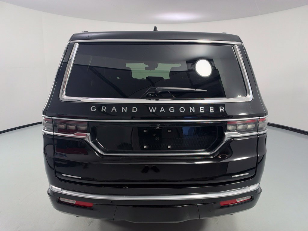 Used 2022 Jeep Grand Wagoneer Series II AWD/4WD image 8