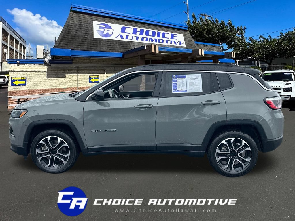 Used 2024 Jeep Compass Limited AWD/4WD image 3