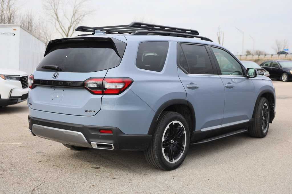 New 2026 Honda Pilot Touring image 6