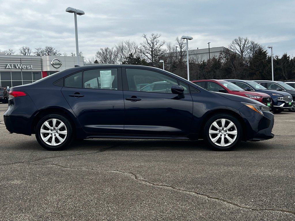 Used 2024 Toyota Corolla LE FWD image 4