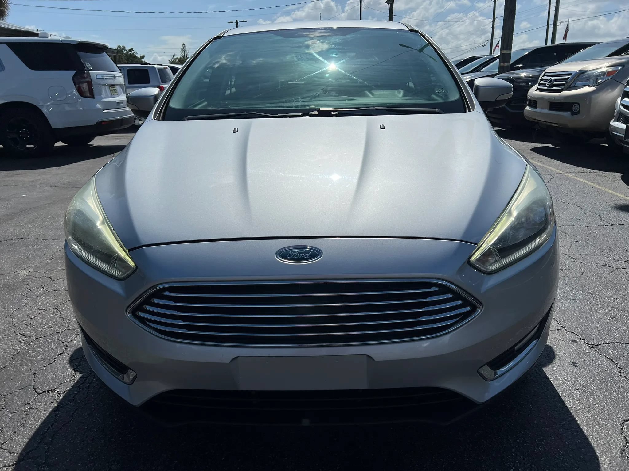 Used 2015 Ford Focus Titanium FWD image 3