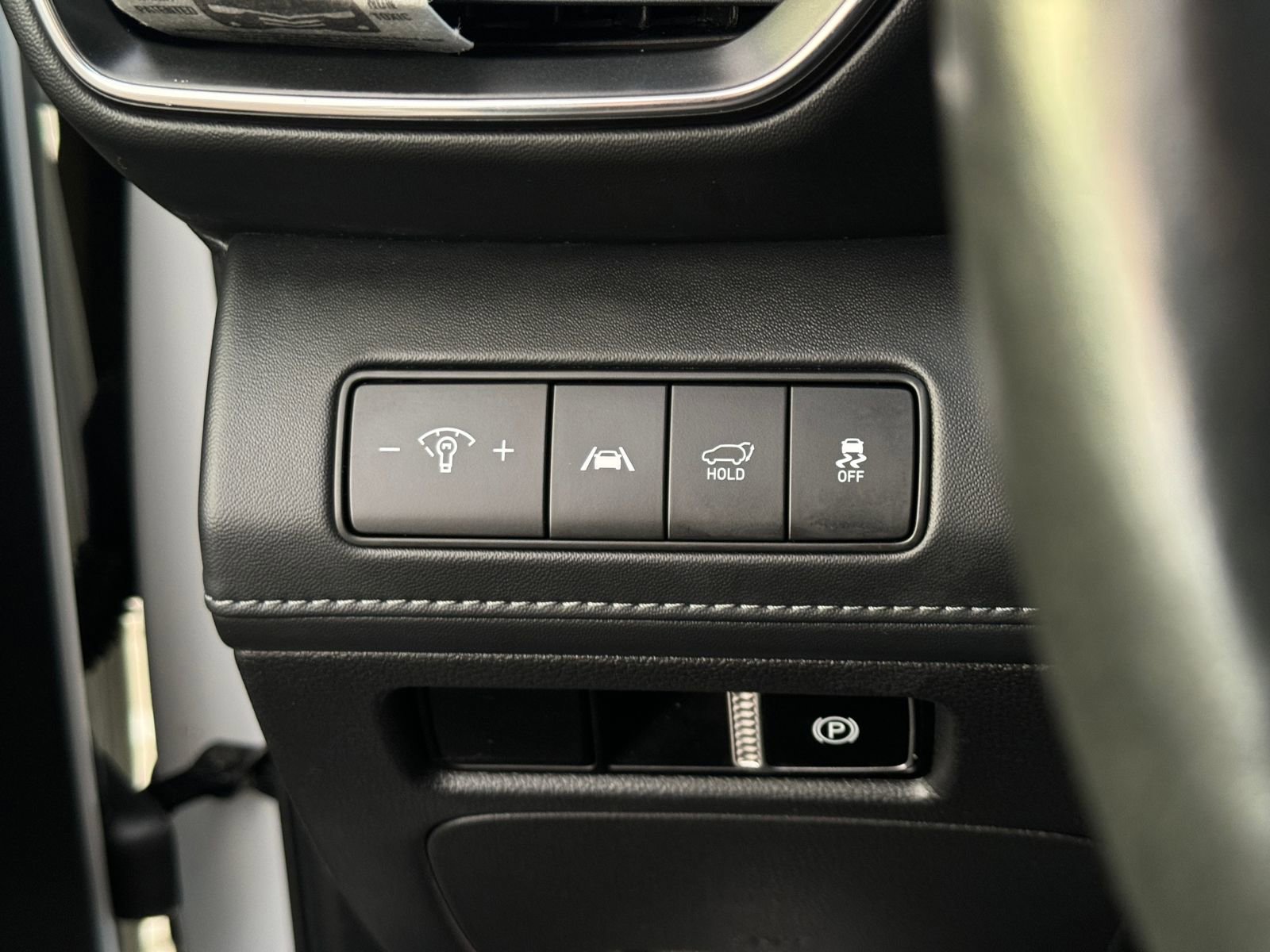 Used 2022 Hyundai Santa Fe Limited w/ Cargo Package image 39