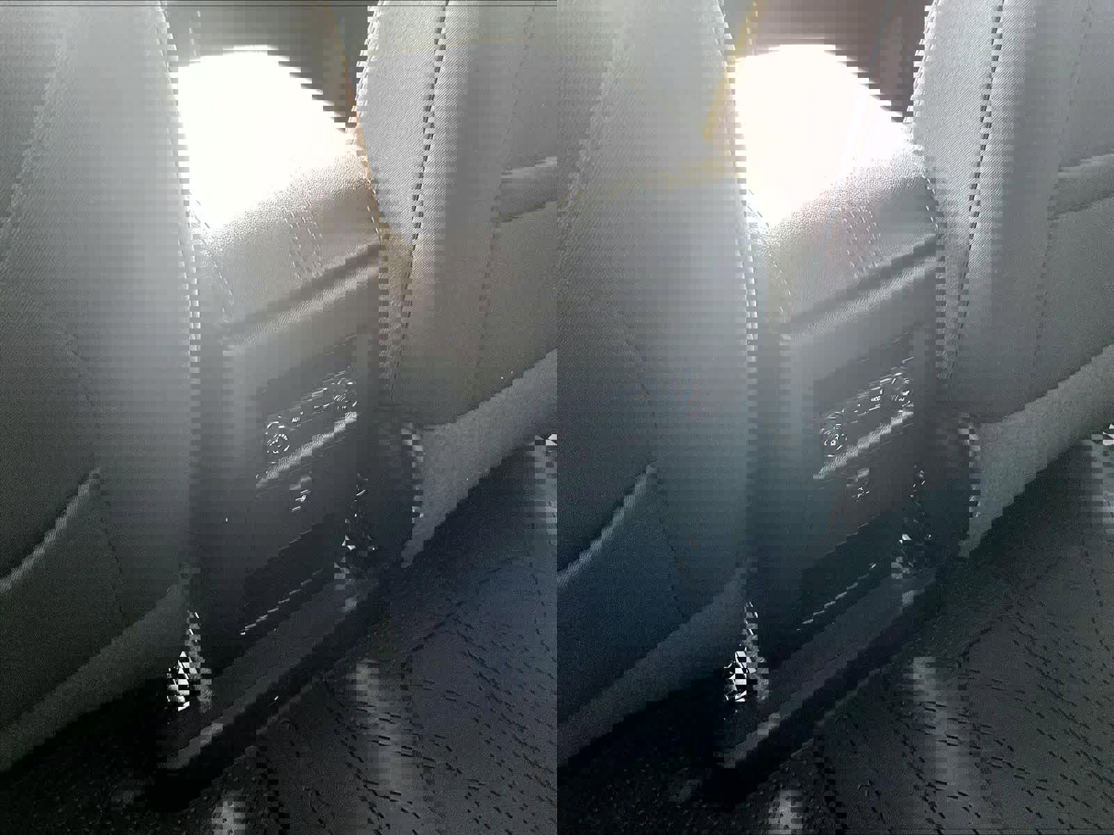 Certified 2022 Chevrolet Traverse LT w/ LPO, Floor Liner Package image 27