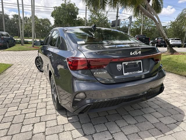 Used 2024 Kia Forte LXS FWD image 12