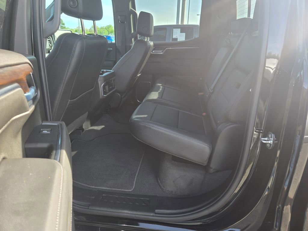 Used 2022 GMC Sierra 1500 SLT w/ SLT Premium Plus Package image 8