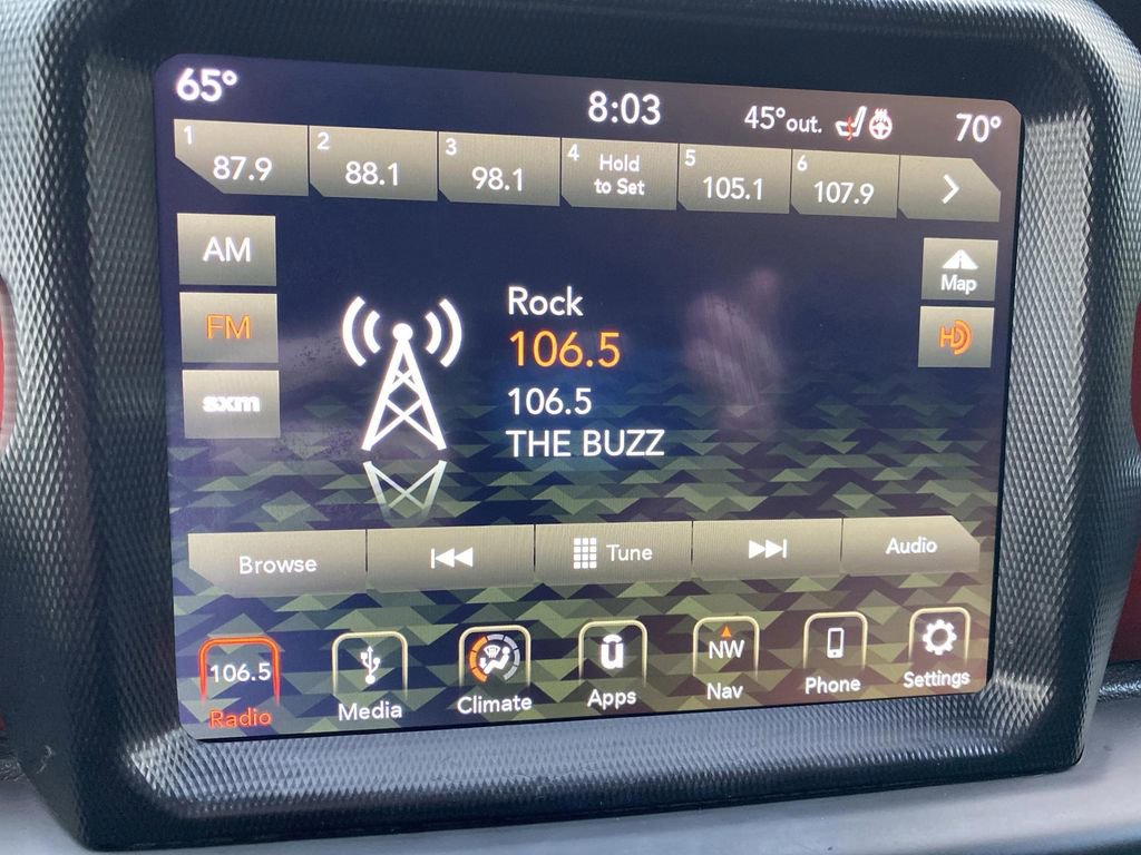 Used 2018 Jeep Wrangler Unlimited Rubicon image 24