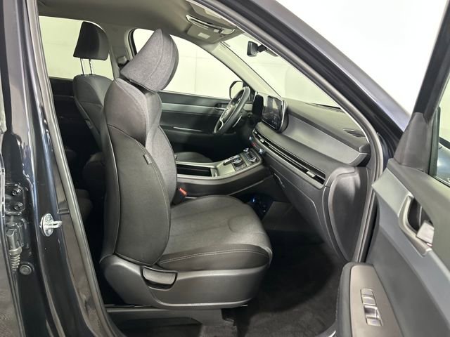 Used 2023 Hyundai Palisade SE image 29