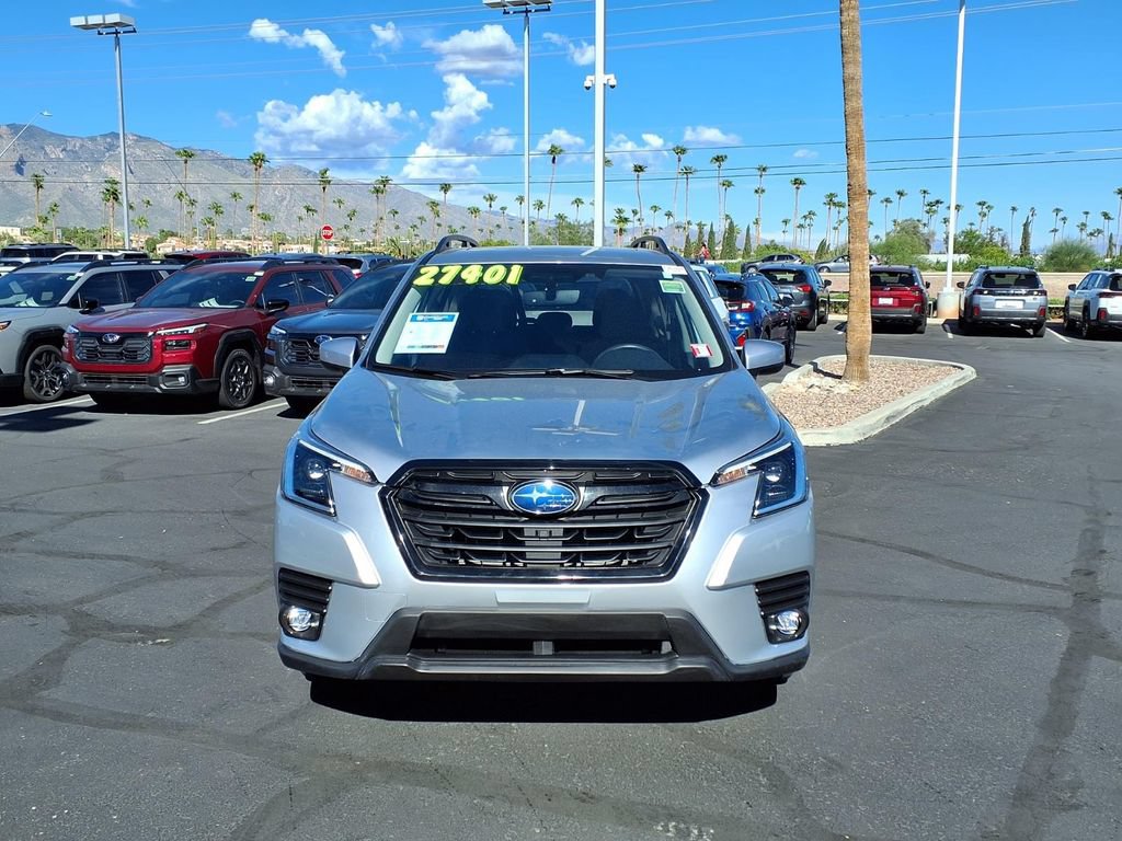 Certified 2024 Subaru Forester Premium AWD/4WD image 8
