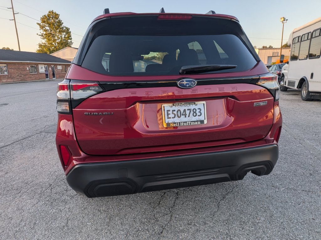 Used 2026 Subaru Forester Premium AWD/4WD image 5