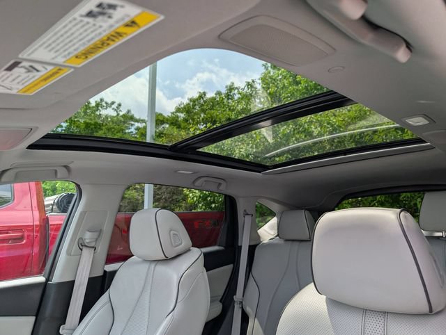 Used 2019 Acura RDX w/ Advance Package AWD/4WD image 16