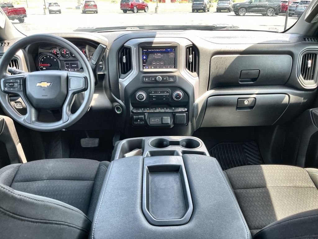 Used 2024 Chevrolet Silverado 2500 Custom w/ Custom Value Package AWD/4WD image 19