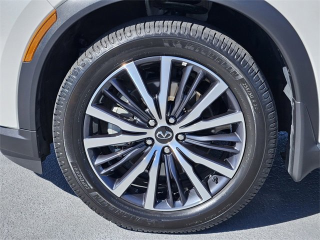 Used 2025 INFINITI QX60 Autograph w/ Cargo Package image 10