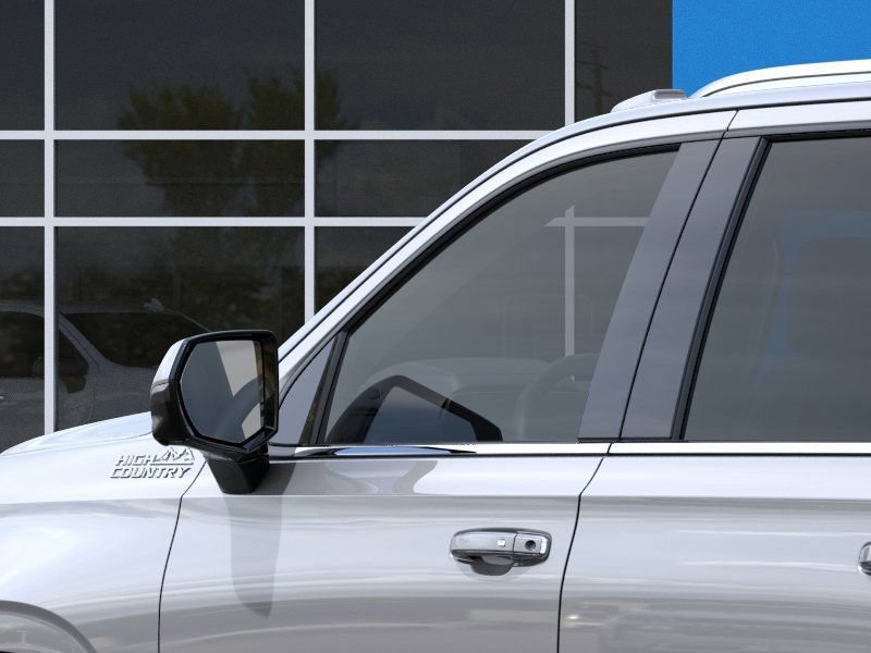 New 2026 Chevrolet Suburban High Country w/ LPO, Illumination Package AWD/4WD image 12
