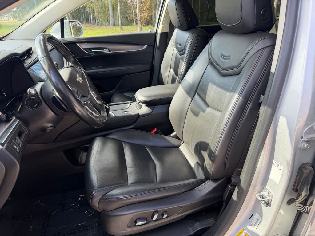 Used 2019 Cadillac XT5 Premium Luxury image 11
