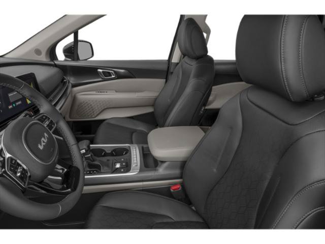 New 2027 Kia Carnival FWD image 8
