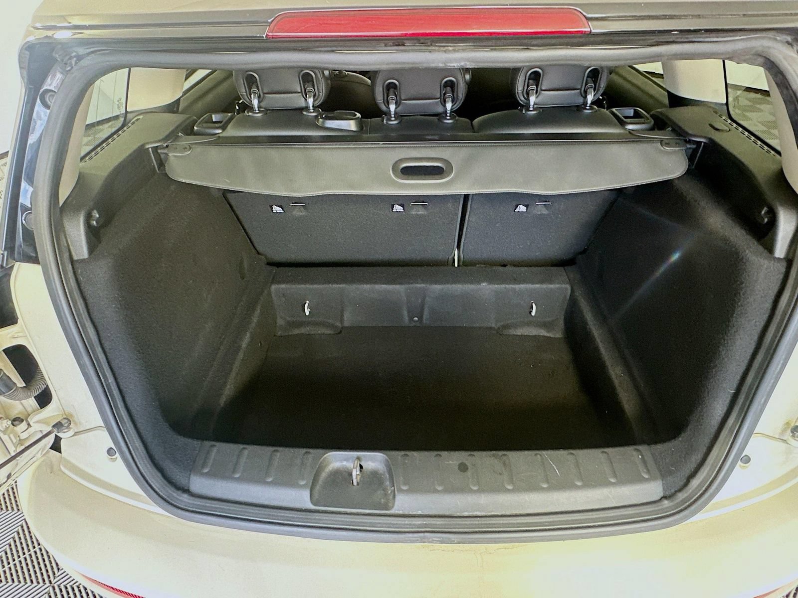 Used 2019 MINI Cooper Clubman FWD image 25