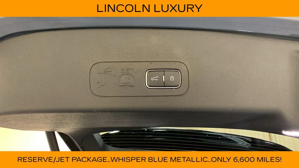 Used 2025 Lincoln Aviator Reserve w/ Equipment Group 201A AWD/4WD image 22