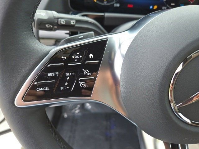 New 2025 Mercedes-Benz GLA 250 image 16